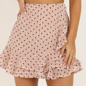 Showpo "when you kiss me" skirt